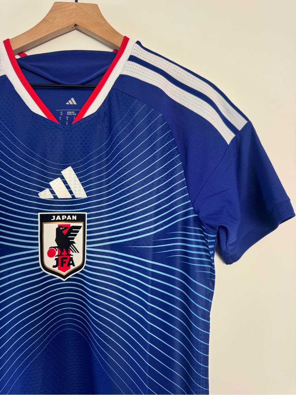 NWT Adidas World Cup 2026 Japan Jersey - Picture 2 of 4